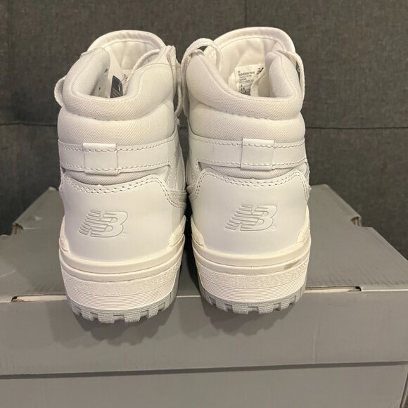 New Balance White Sneakers Size 9 Men | Brand New - Picture 3 of 3